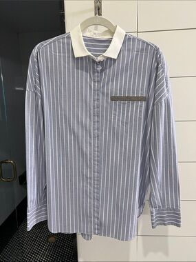 Women’s Brunello Cucinelli blue button down Sz M-L